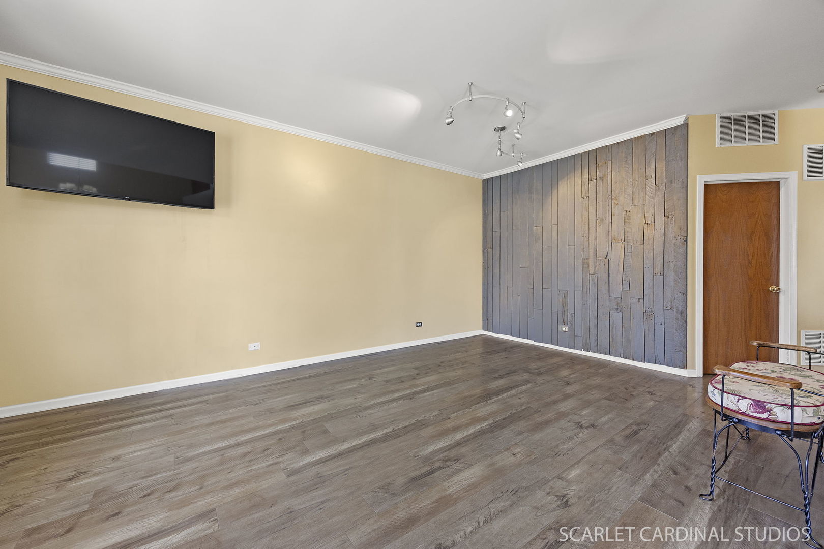 200 Brompton Lane #A, Sugar Grove, IL 60554