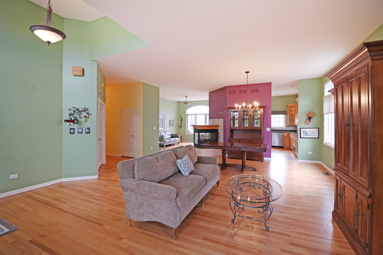 5207 Creek Drive, Western Springs, IL 60558