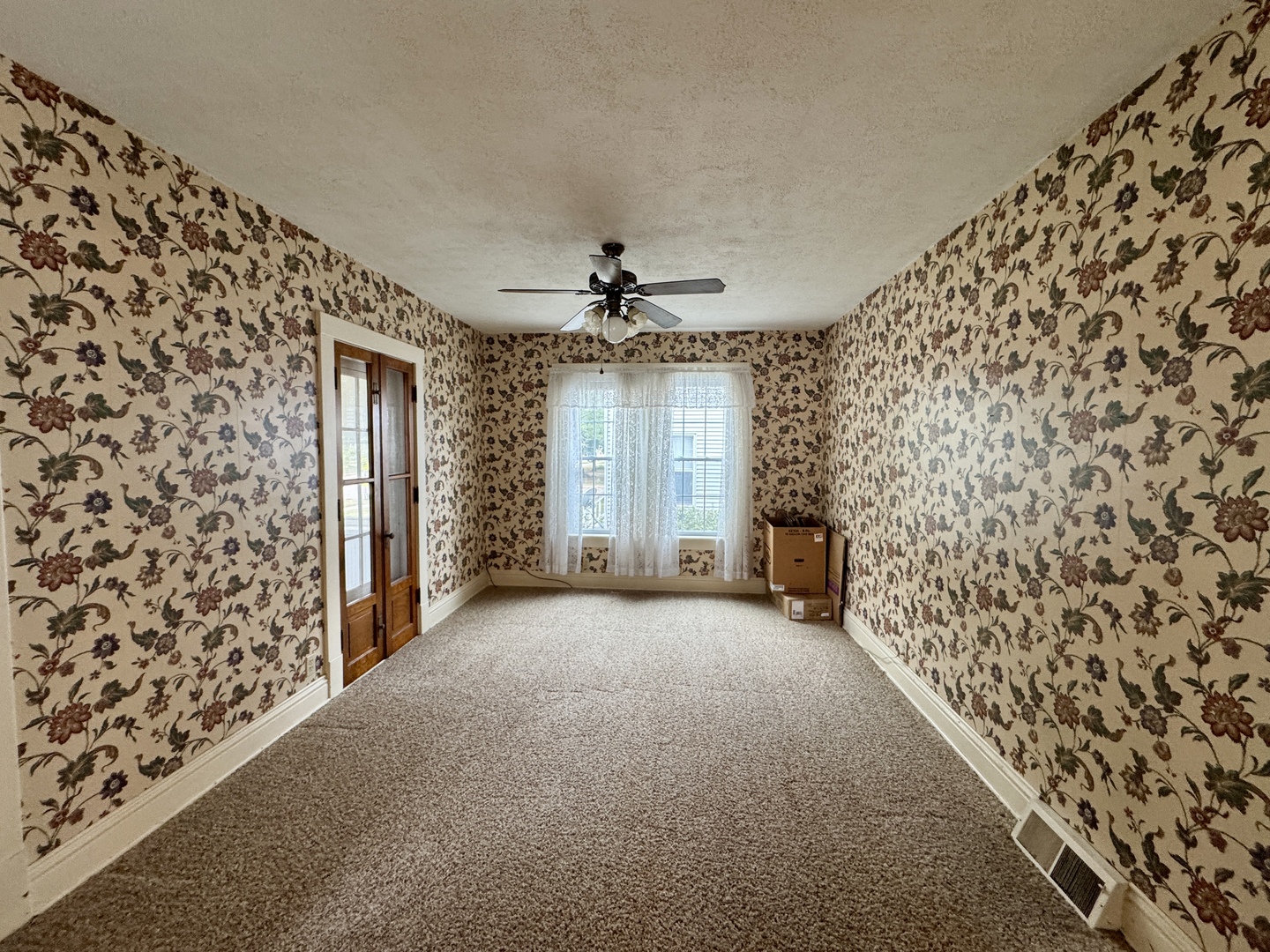 221 W Peru Street, Princeton, IL 61356