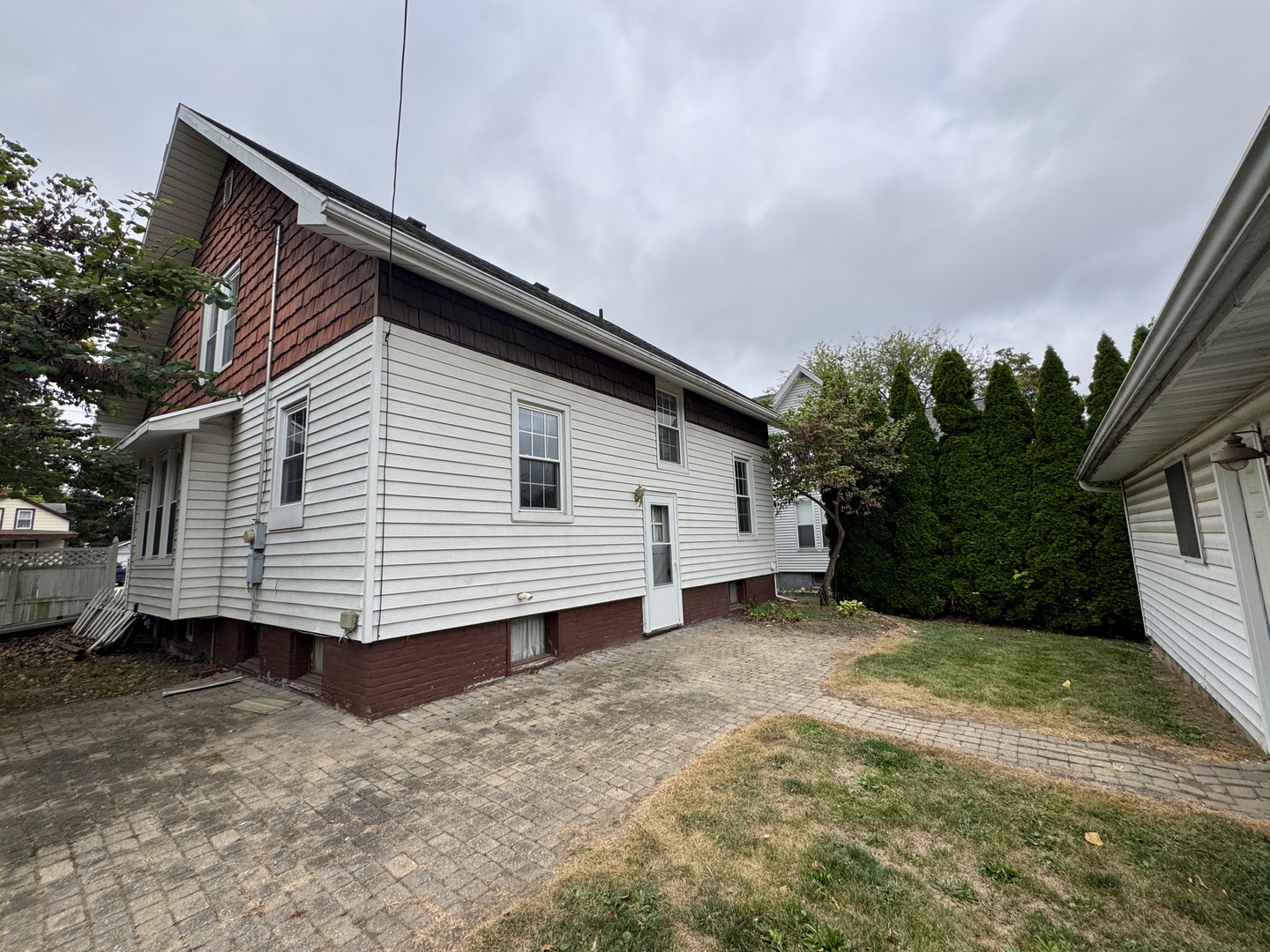 221 W Peru Street, Princeton, IL 61356