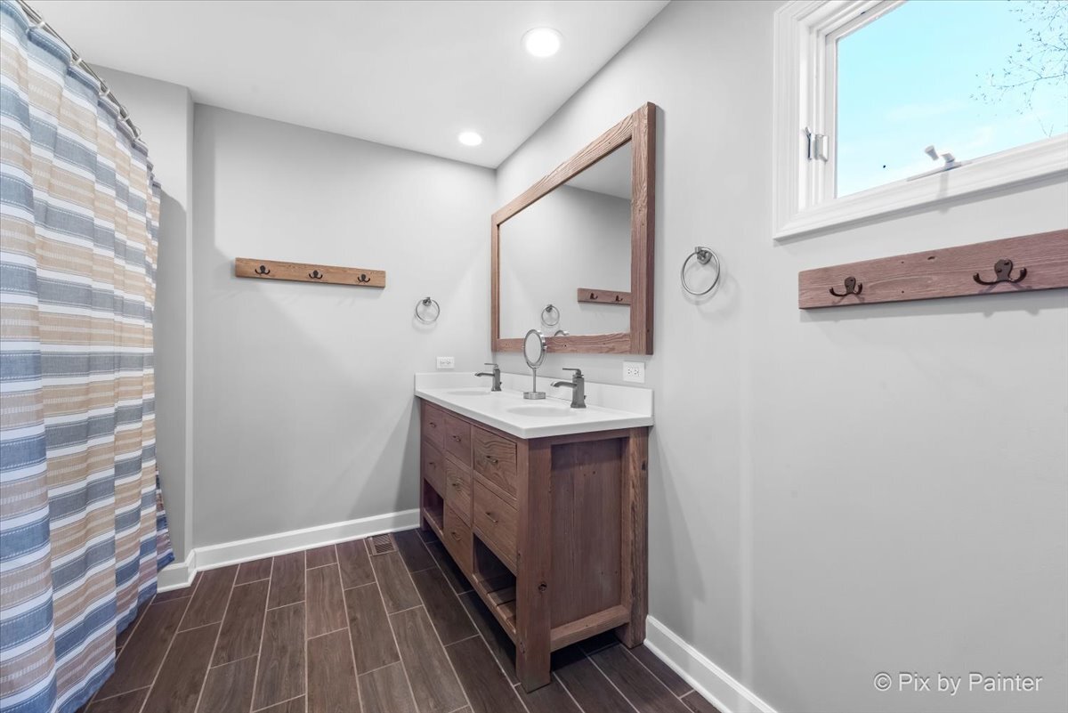 12N901 Coombs Road, Elgin, IL 60124