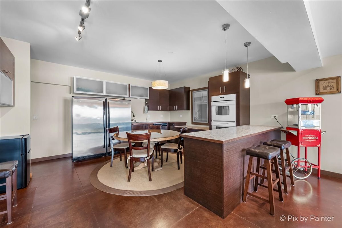 12N901 Coombs Road, Elgin, IL 60124