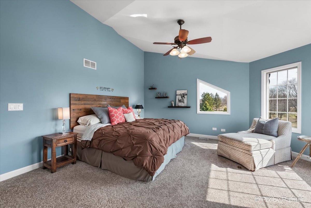 12N901 Coombs Road, Elgin, IL 60124