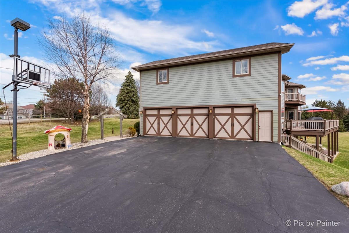 12N901 Coombs Road, Elgin, IL 60124