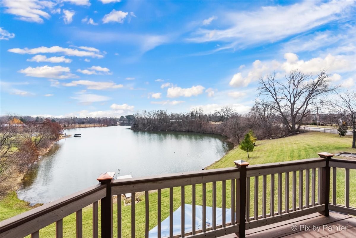 12N901 Coombs Road, Elgin, IL 60124