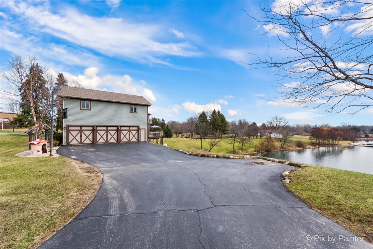 12N901 Coombs Road, Elgin, IL 60124