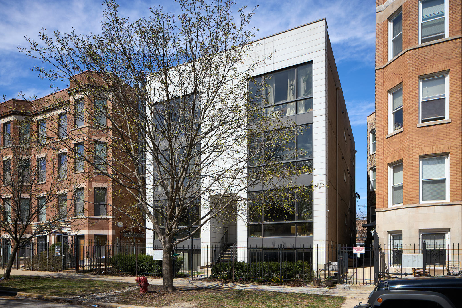 2324 W HURON Street #2E, Chicago, IL 60612