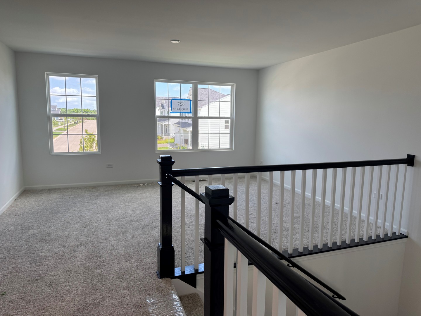 627 Henry Lane, Oswego, IL 60543