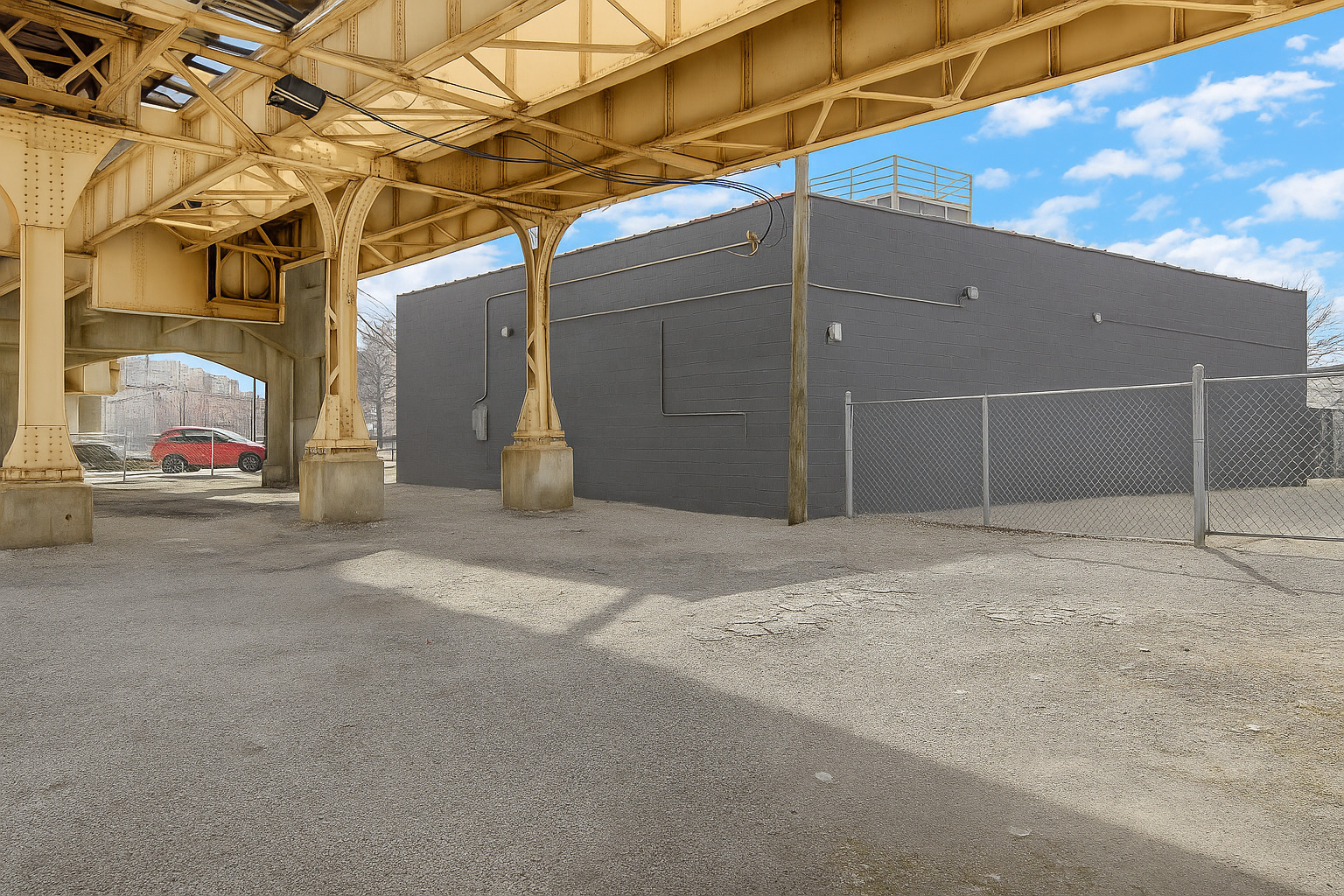 2441 S State Street, Chicago, IL 60616