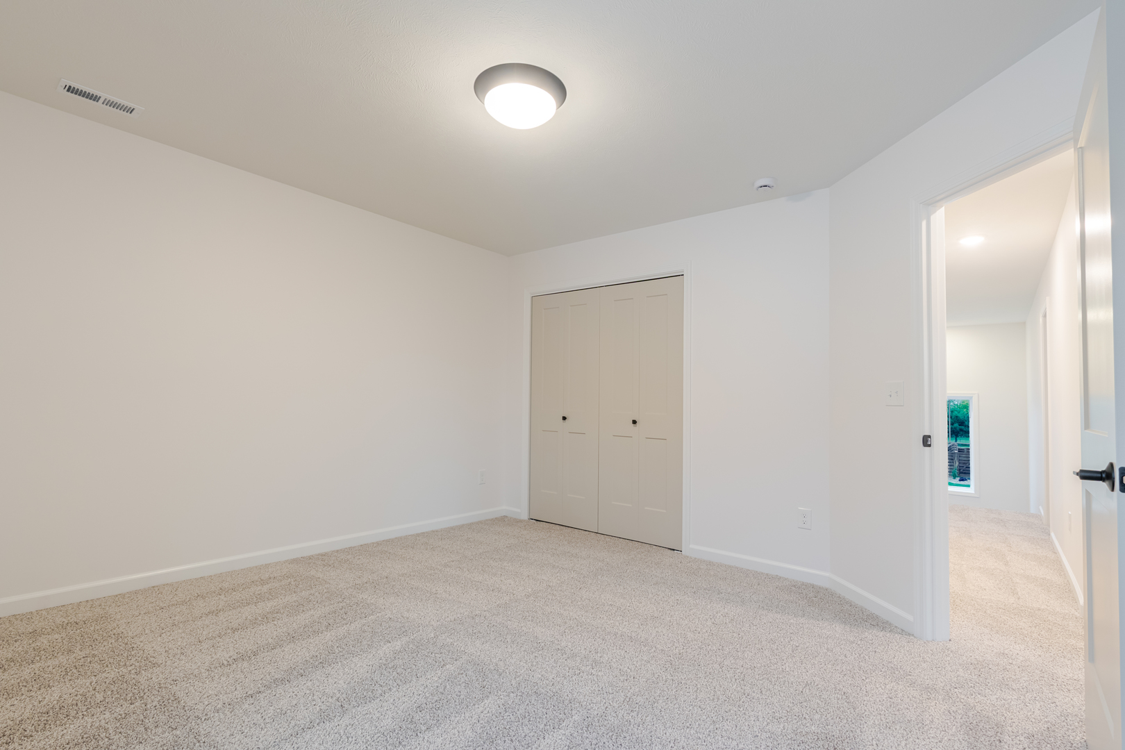 2 Bucktown Court, Bloomington, IL 61705