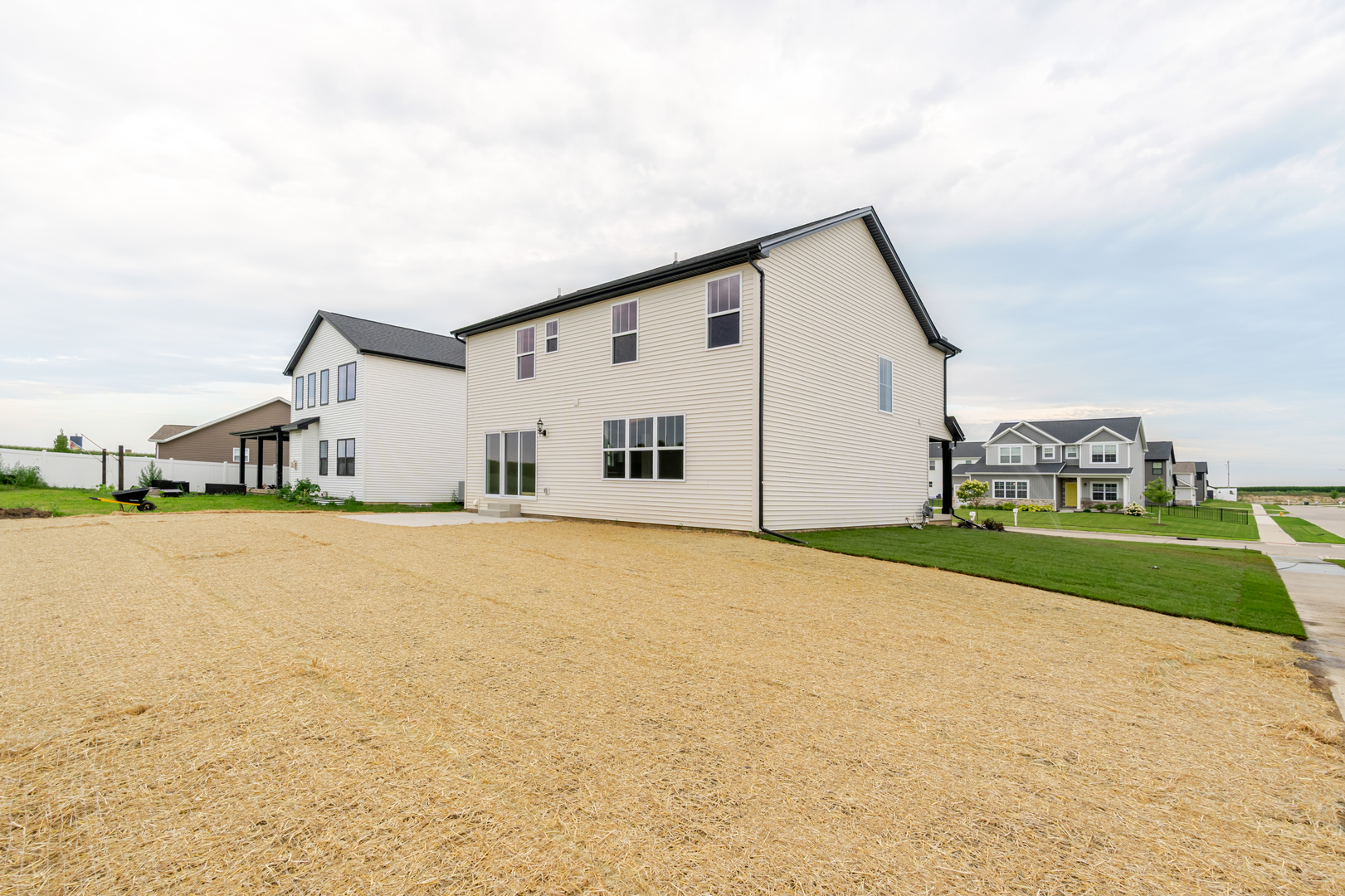 2 Bucktown Court, Bloomington, IL 61705