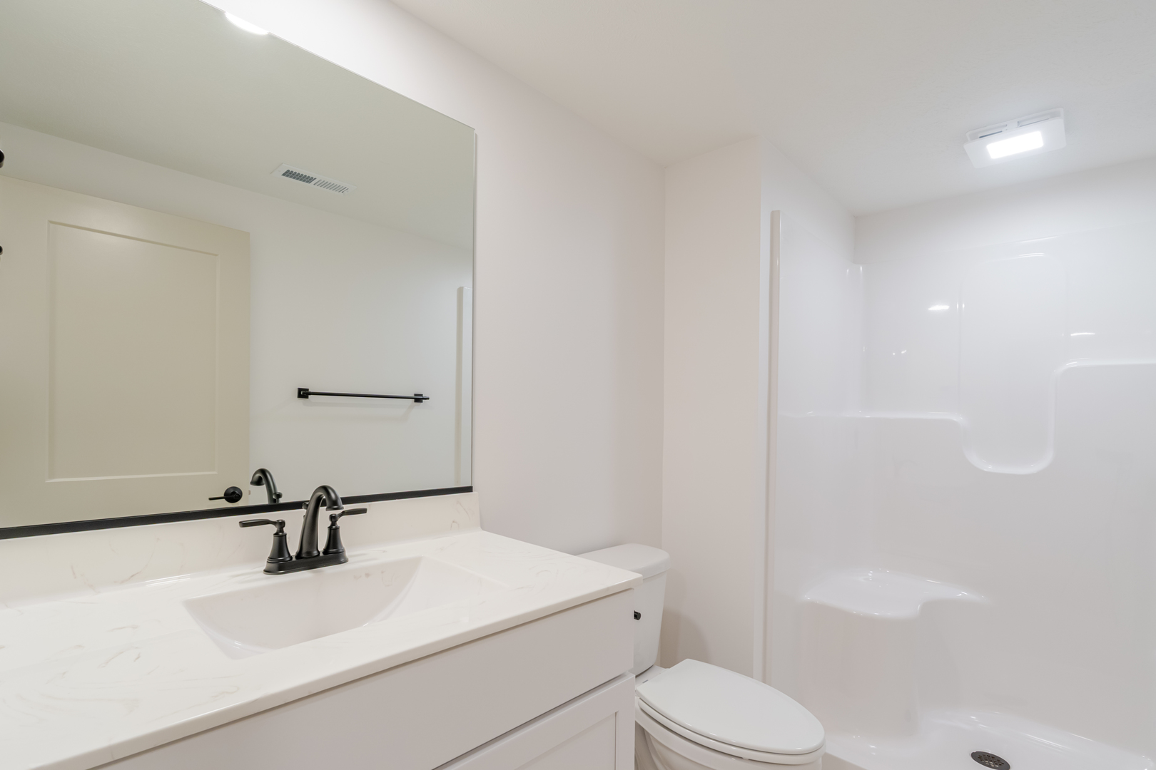 2 Bucktown Court, Bloomington, IL 61705