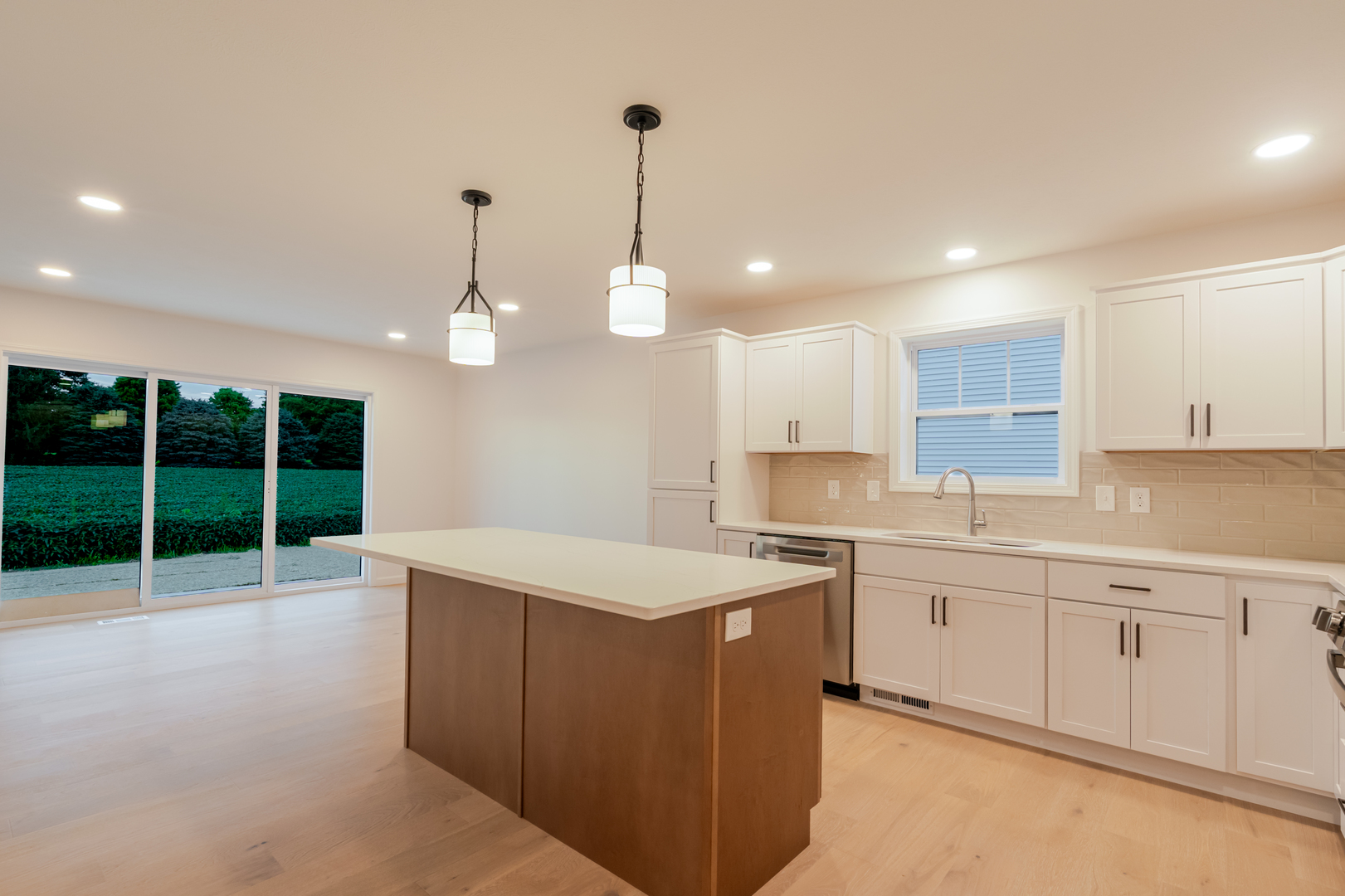 2 Bucktown Court, Bloomington, IL 61705