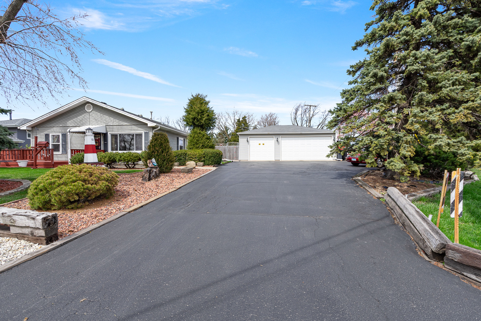 4102 Barry Lane, Oak Forest, IL 60452