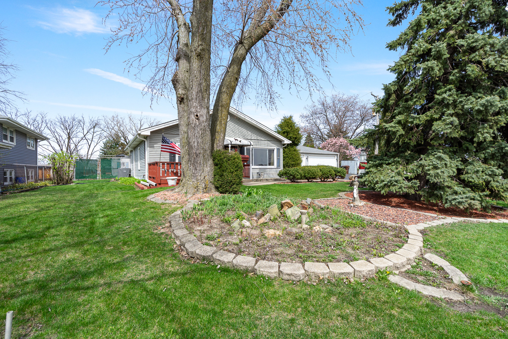 4102 Barry Lane, Oak Forest, IL 60452