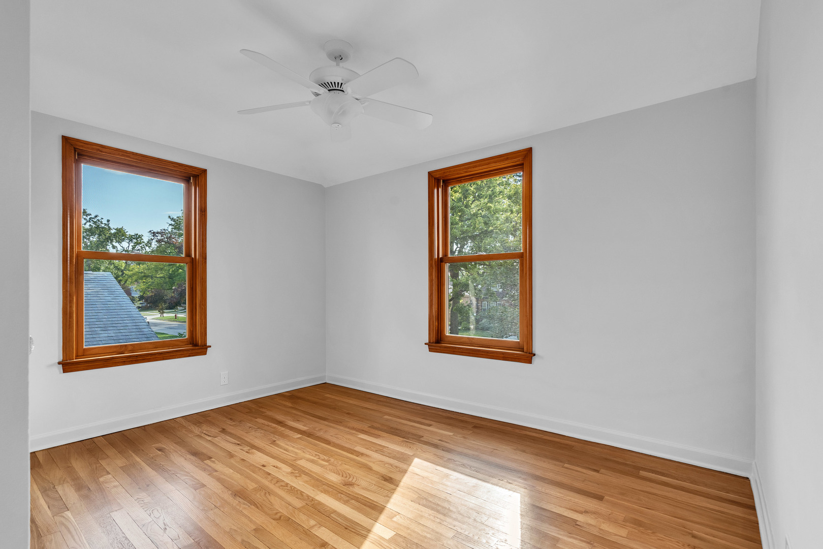 1245 Morgan Avenue, La Grange Park, IL 60526