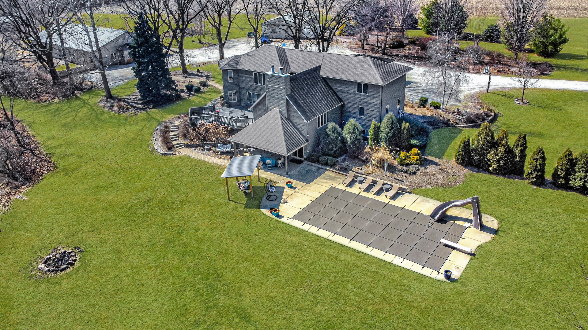 15661 W Peotone Road, Wilmington, IL 60481