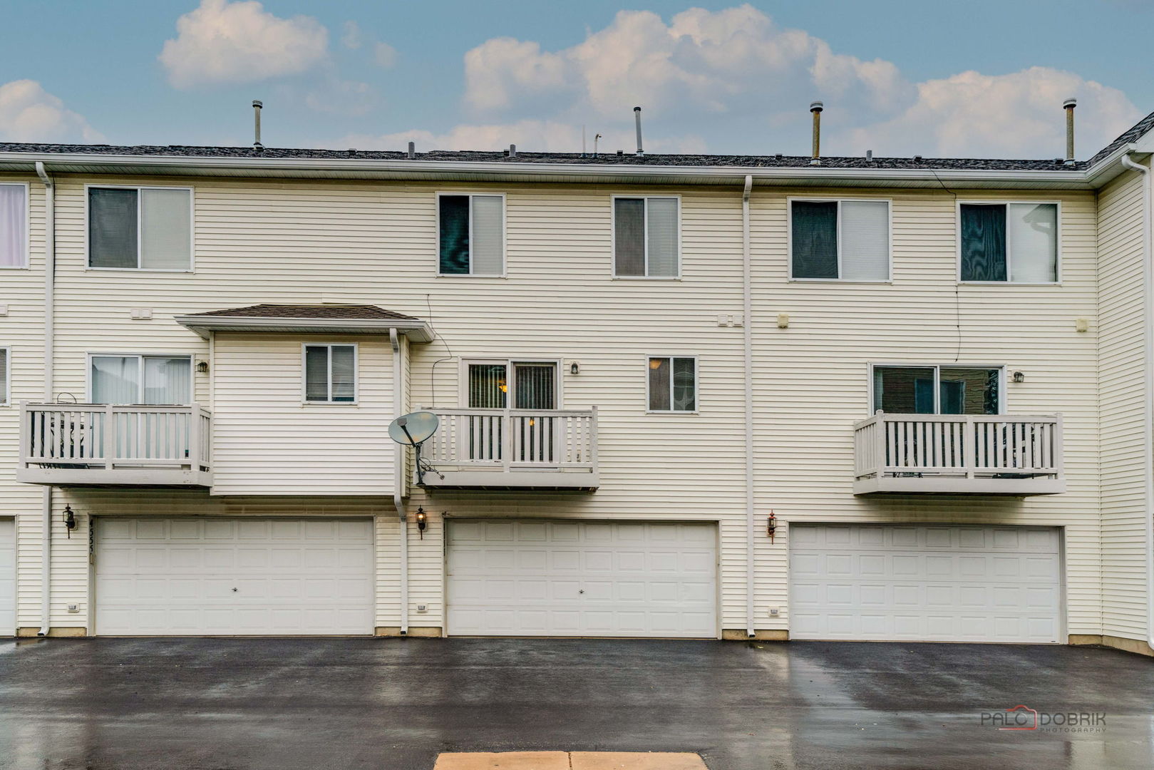 4553 W Hill Avenue #3, Waukegan, IL 60085