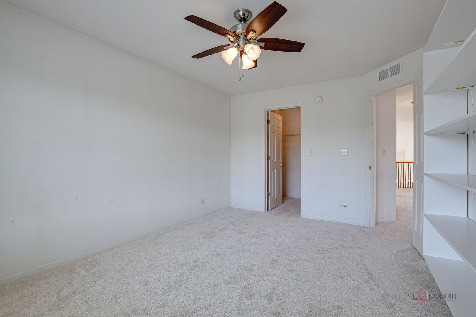 3015 Monterey Lane, Wadsworth, IL 60083