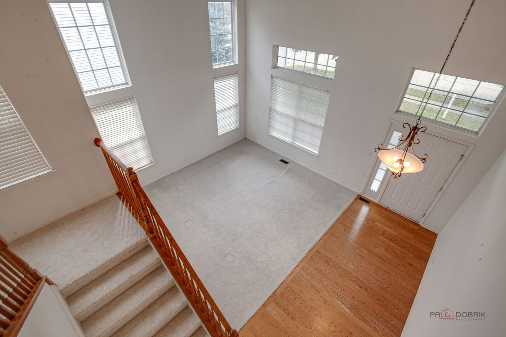 3015 Monterey Lane, Wadsworth, IL 60083