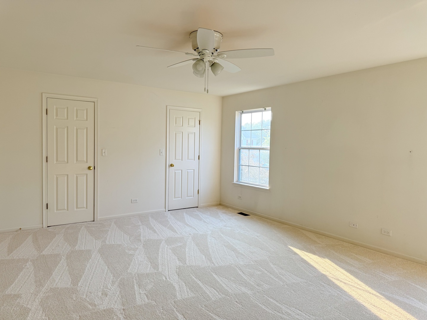 3015 Monterey Lane, Wadsworth, IL 60083