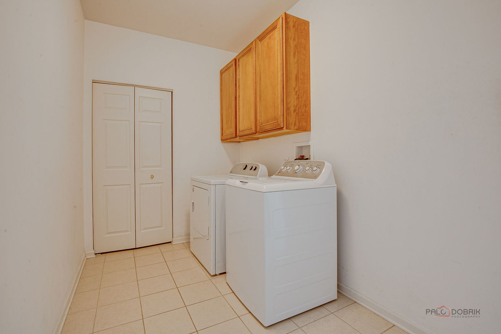 3015 Monterey Lane, Wadsworth, IL 60083