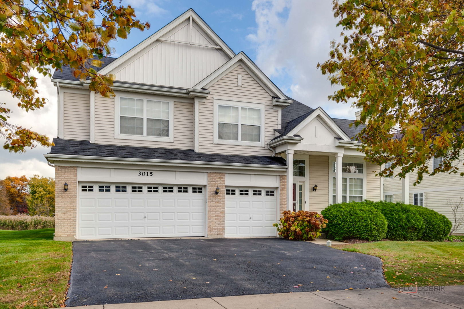 3015 Monterey Lane, Wadsworth, IL 60083