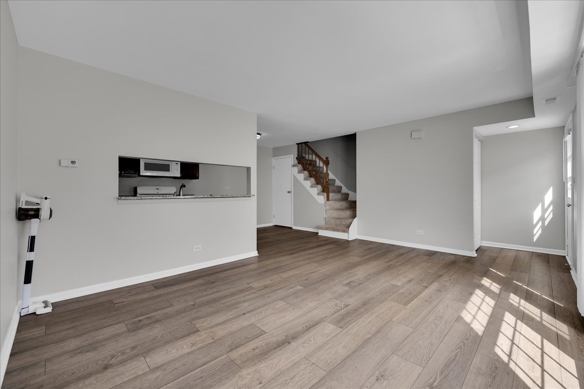 1330 Woodcutter Lane, Wheaton, IL 60189