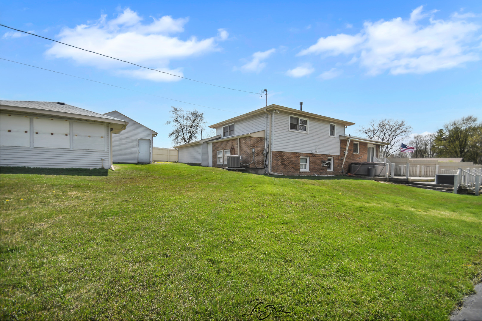 12050 W Josephine Drive, Mokena, IL 60448