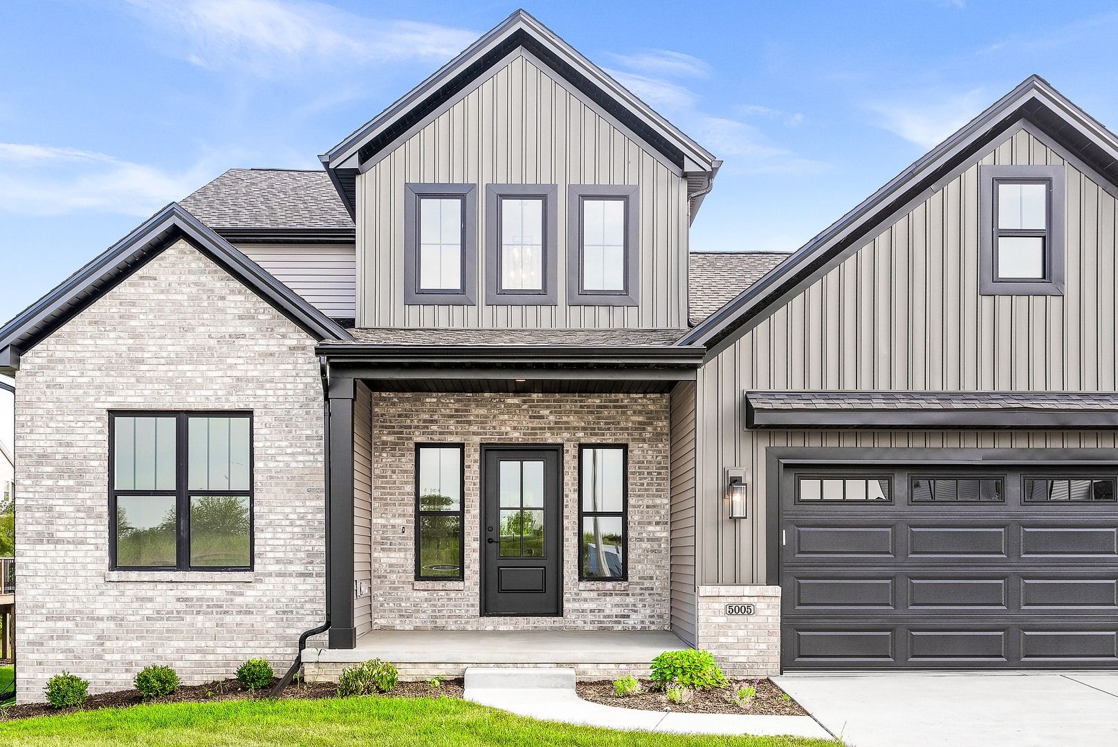 5005 Finlen Lane, Bloomington, IL 61705