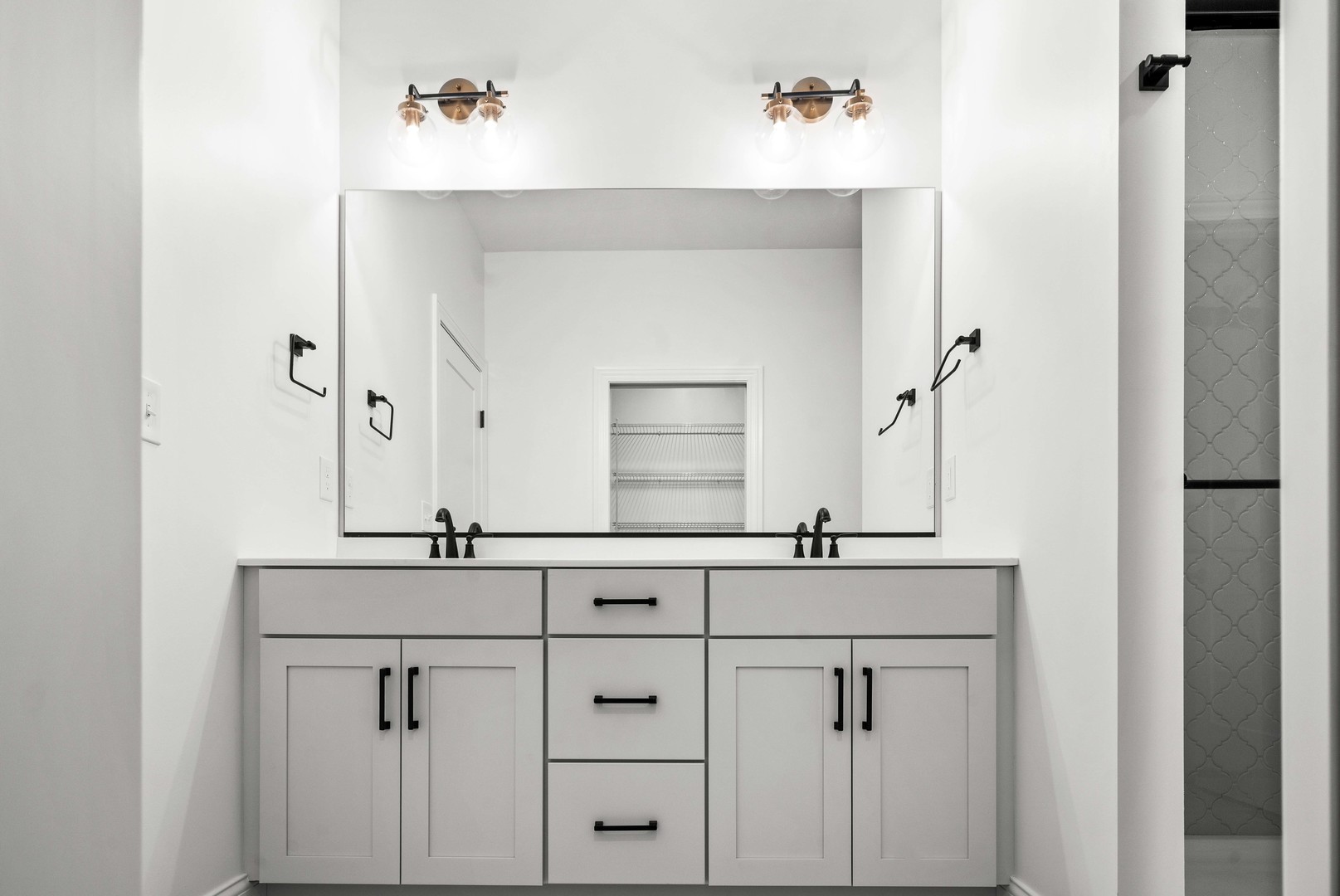 5005 Finlen Lane, Bloomington, IL 61705