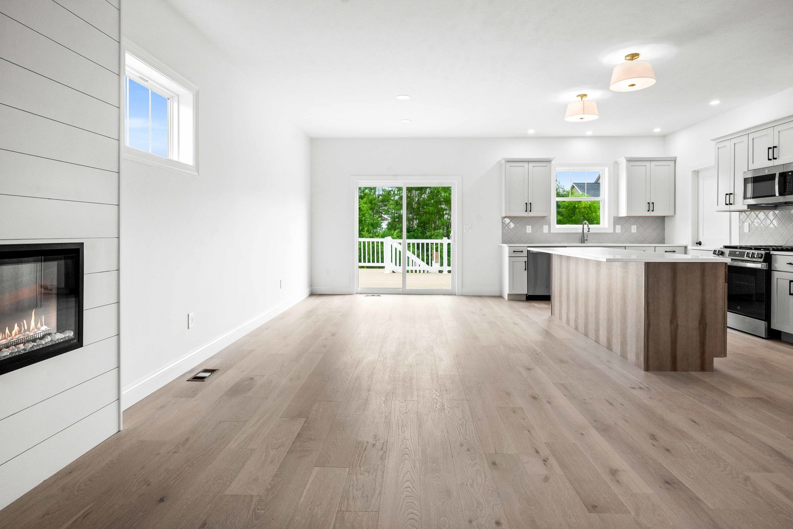 5005 Finlen Lane, Bloomington, IL 61705