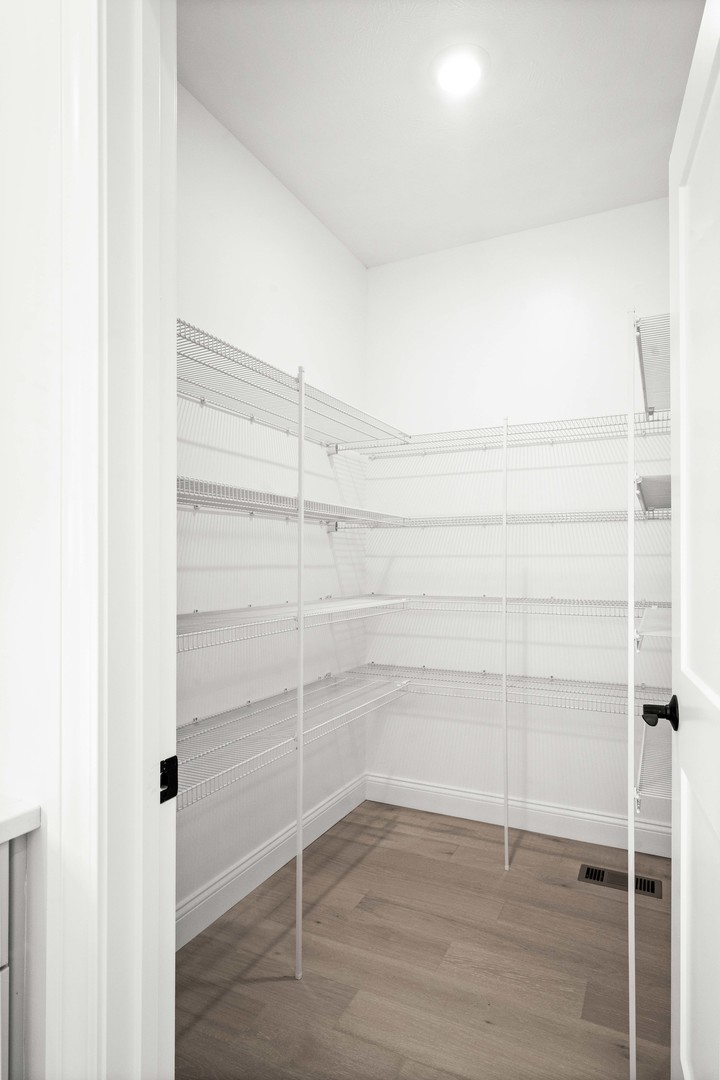 5005 Finlen Lane, Bloomington, IL 61705