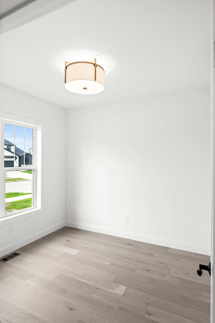 5005 Finlen Lane, Bloomington, IL 61705