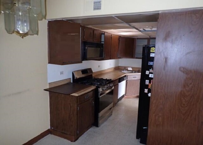 400 Park Avenue #211, Calumet City, IL 60409