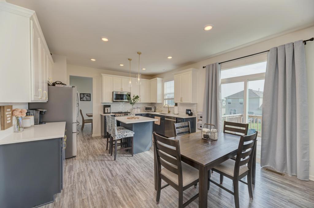 2034 Ingemunson Lane, Yorkville, IL 60560
