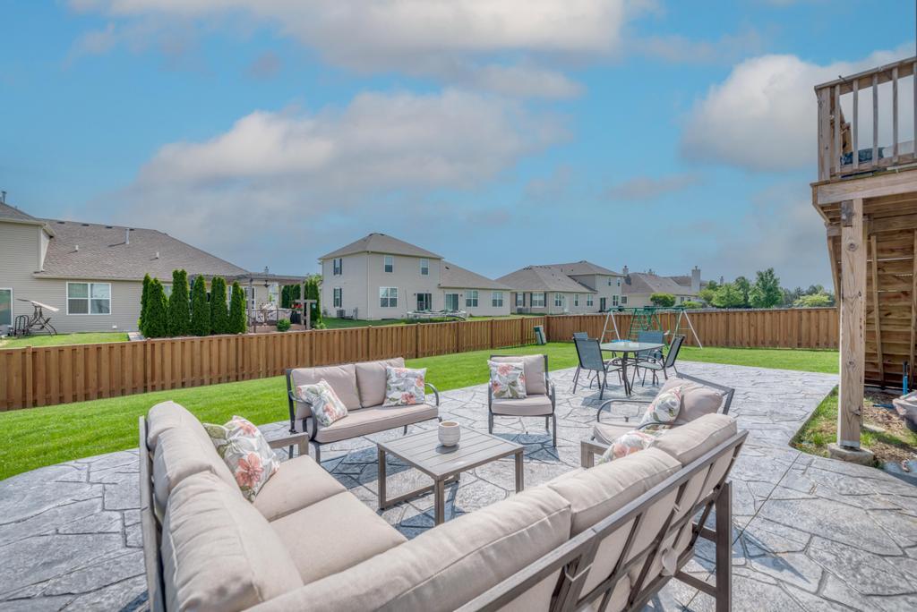 2034 Ingemunson Lane, Yorkville, IL 60560