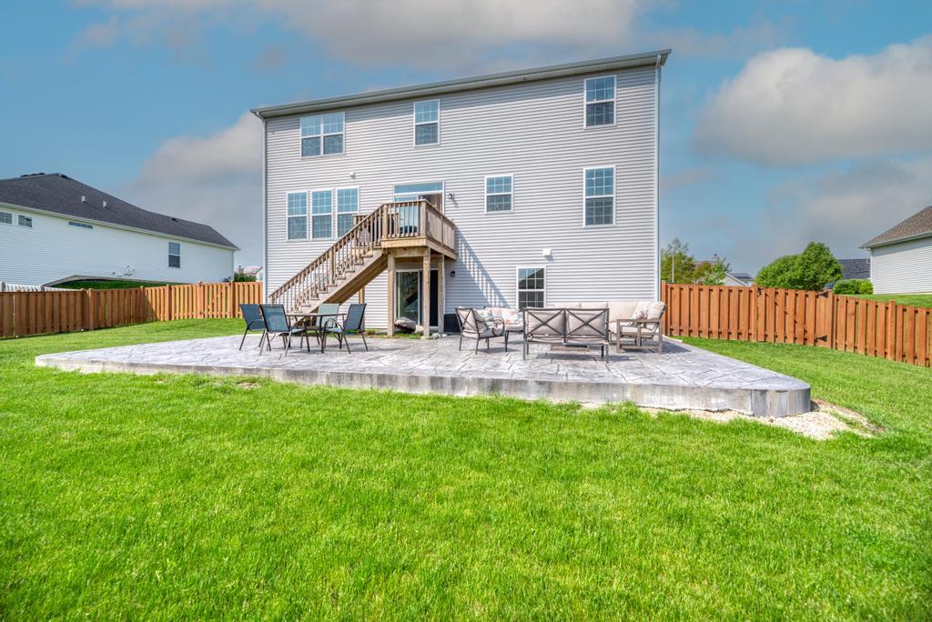 2034 Ingemunson Lane, Yorkville, IL 60560