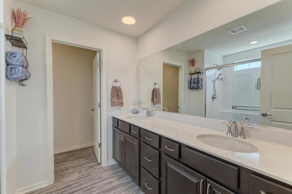 2034 Ingemunson Lane, Yorkville, IL 60560