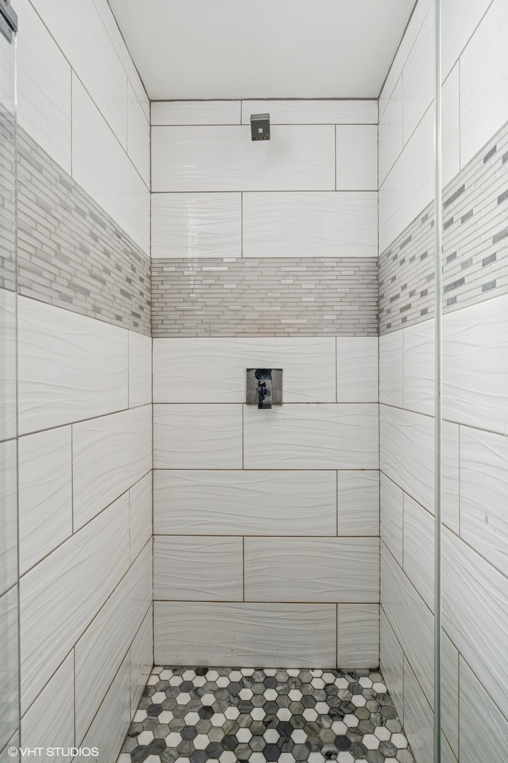 1416 N Noble Street #1, Chicago, IL 60642