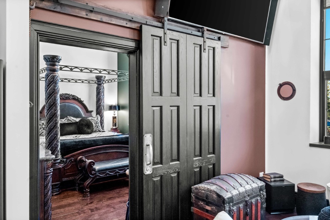 212 N Center Street #201, Bloomington, IL 61701