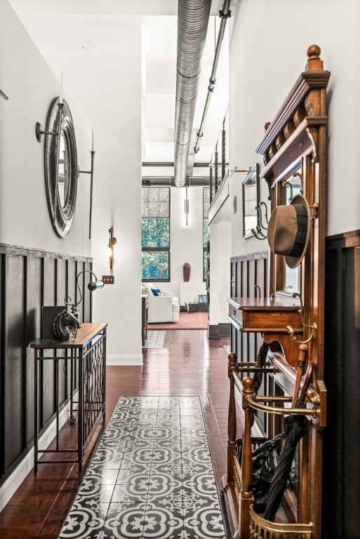 212 N Center Street #201, Bloomington, IL 61701