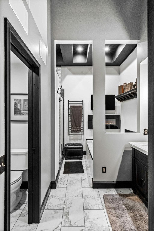 212 N Center Street #201, Bloomington, IL 61701