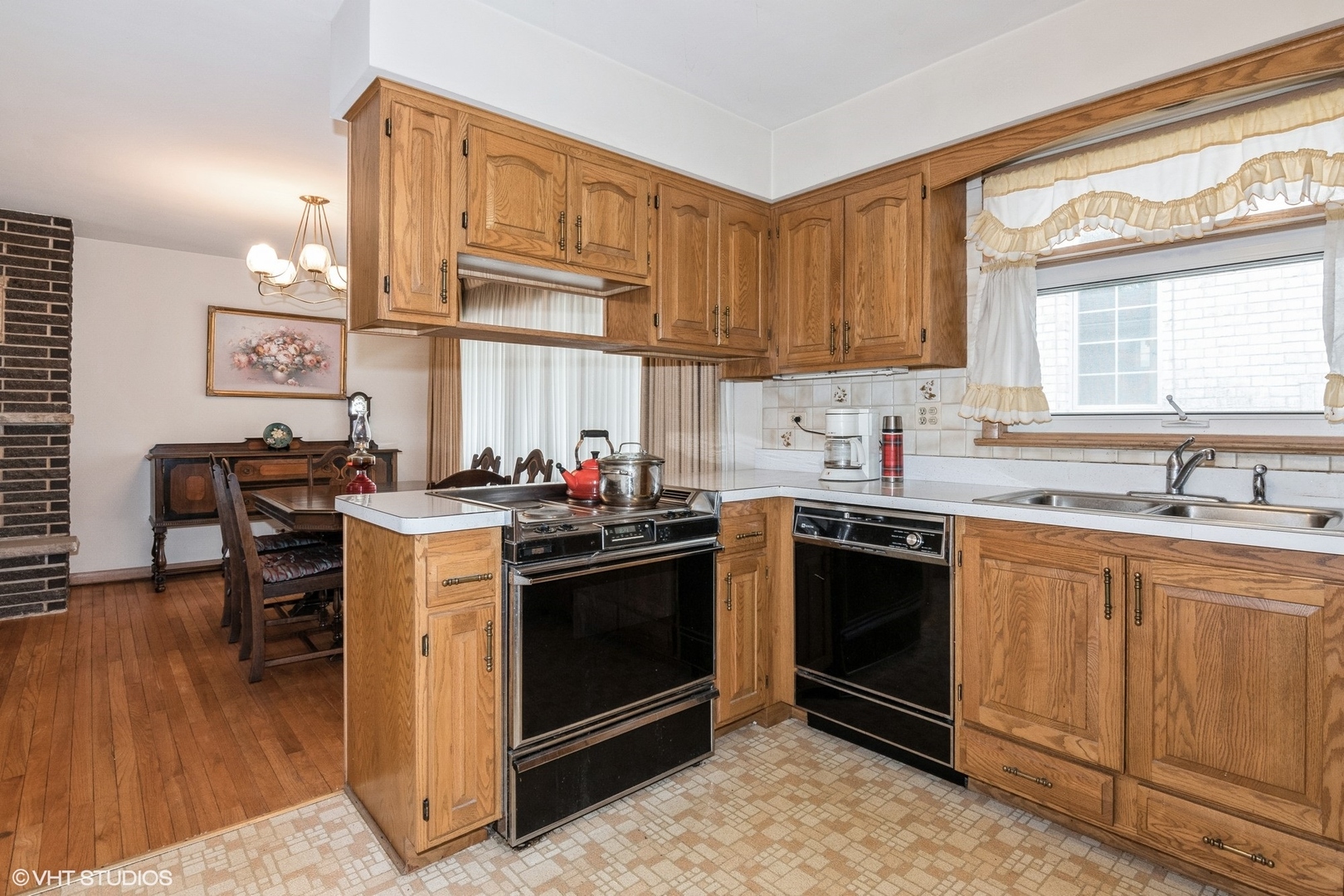 5328 Grand Avenue, Western Springs, IL 60558