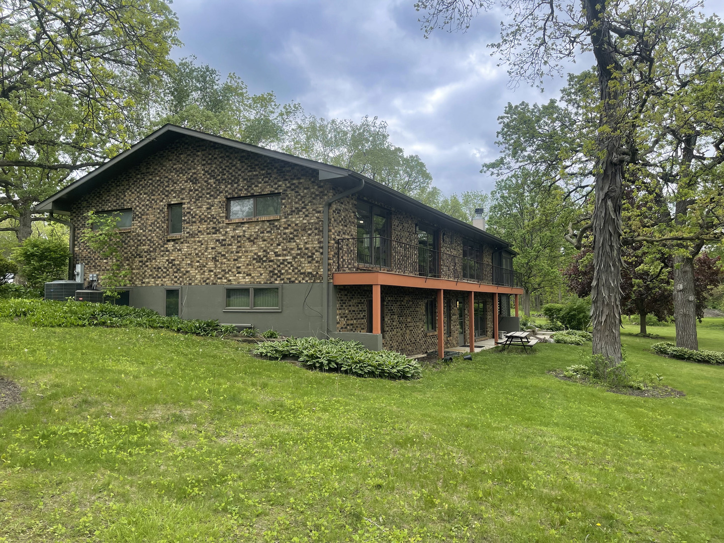 5814 Il Route 173, Richmond, IL 60071