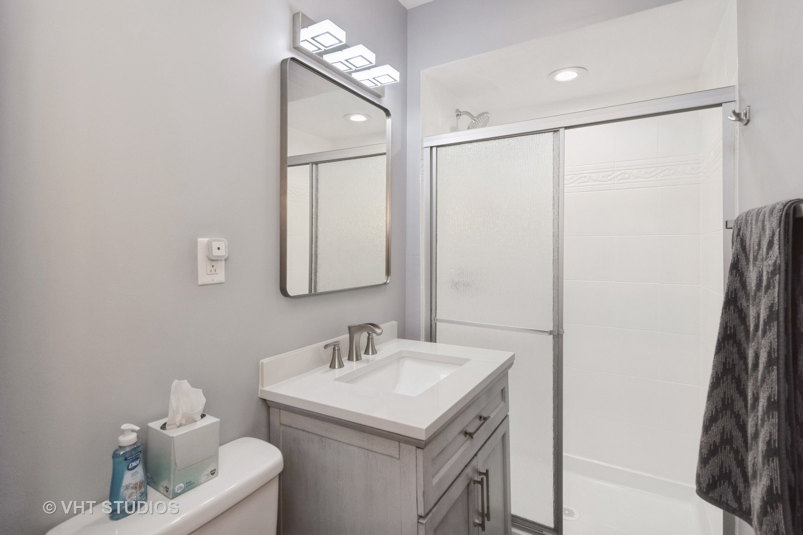 4841 N Harlem Avenue #2, Chicago, IL 60646