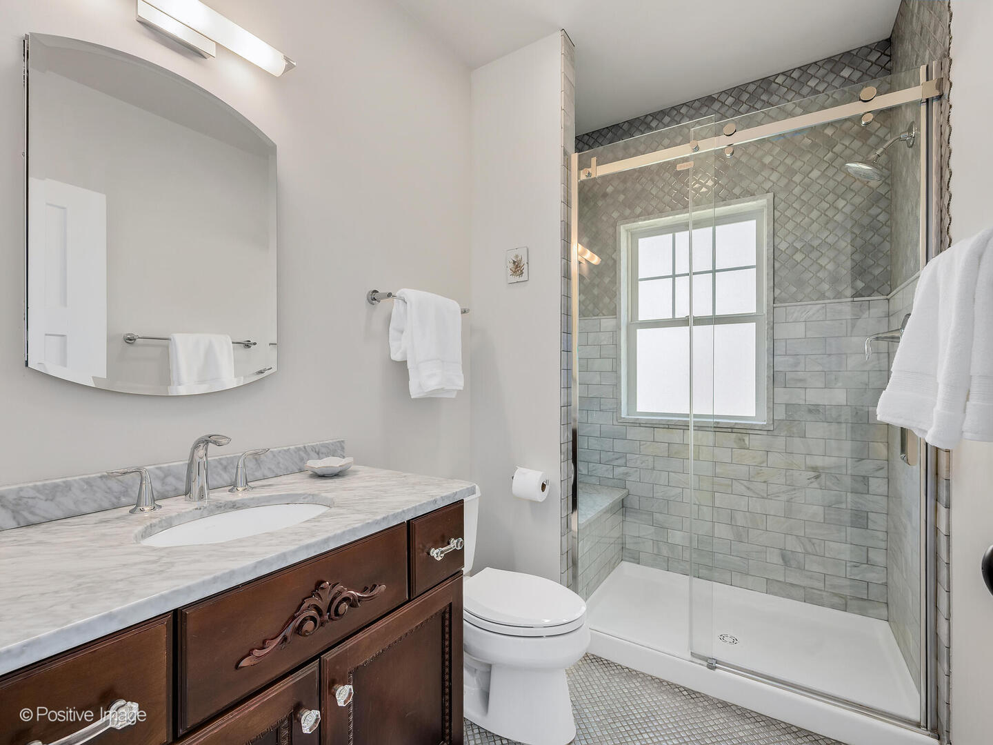 328 S Kensington Avenue, La Grange, IL 60525