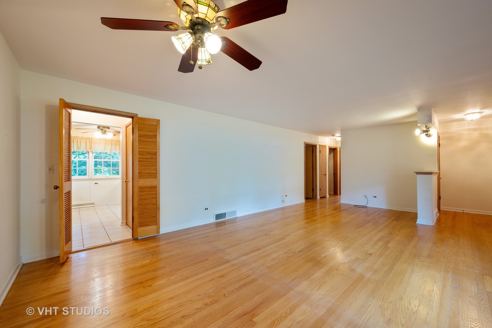 2101 Thorntree Lane, Palatine, IL 60067