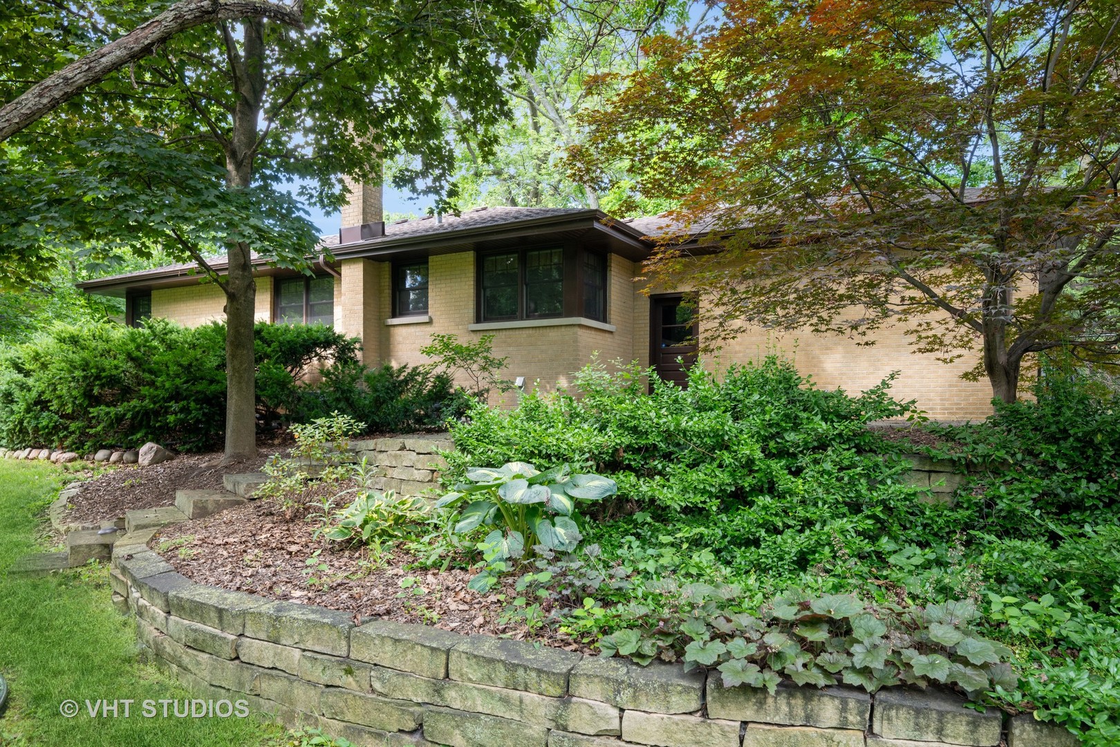 2101 Thorntree Lane, Palatine, IL 60067