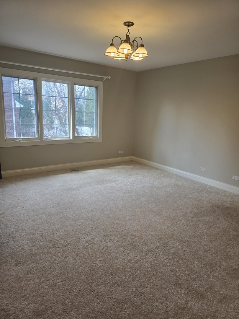 107 W 59th Street, Hinsdale, IL 60521